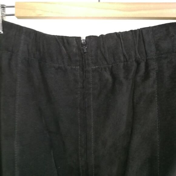 Vintage 80s Black Suede Leather Blazer & Knee Length Skirt 2 Piece Skirt Suit M - Picture 5 of 16